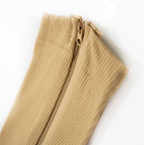 UNISEX MEDIA COMPRESION BEIGE