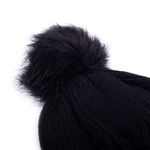 GORRO POMPON NEGRO