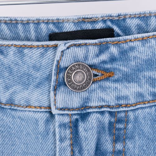 BERMUDA DENIM SLIM AZUL CLARO