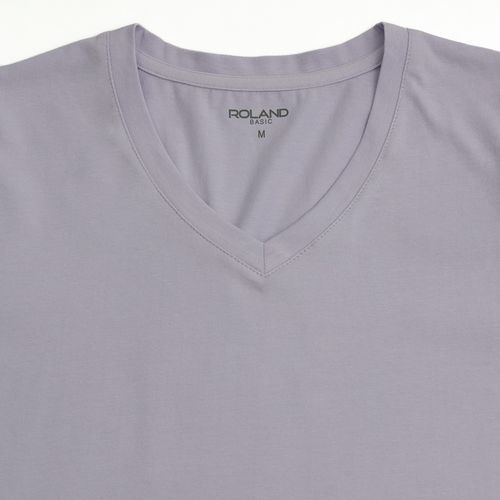CAMISETA CUELLO V LILA