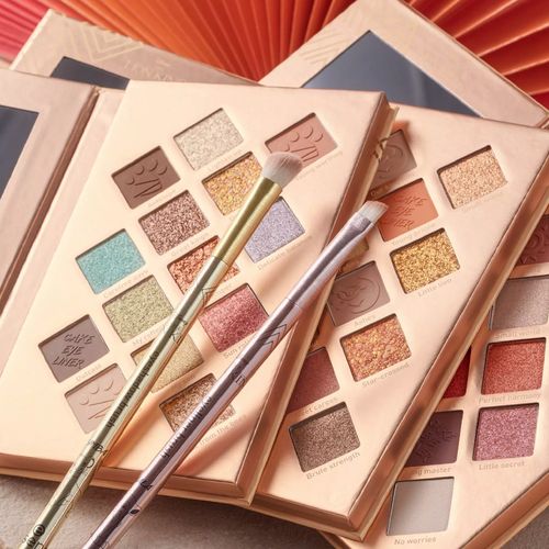 BROCHA DE MAQUILLAJE DISNEY THE LION KING PARA SOMBRAS DE OJOS SURTIDO