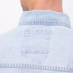 CHAQUETA-CELESTE-DNMR053-DETALLE-ESPALDA