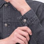 CHAQUETA-NEGRA-DNMR054-DETALLE-2