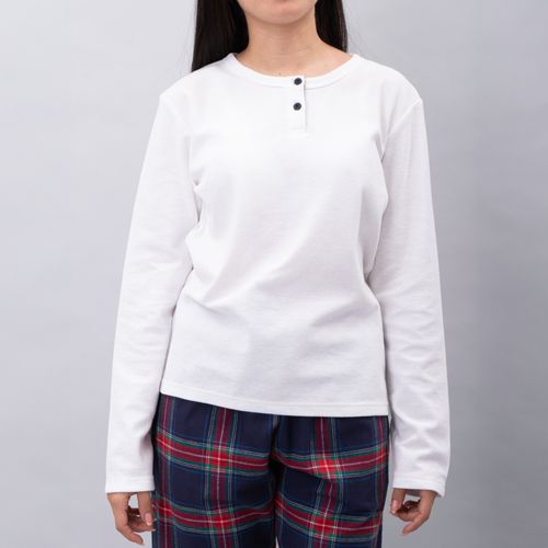 PIJAMA CONJUNTO MANGA LARGA, PANTALÓN NAVIDAD CLASICA CRUDO