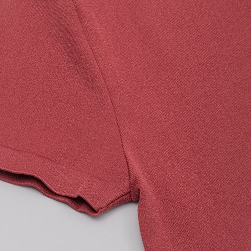CAMISETA SEAMLESS CUELLO REDONDO VINO