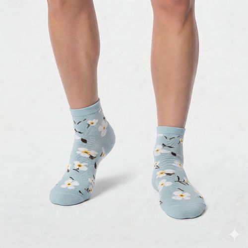 MEDIAS CASUAL FLORES CELESTE